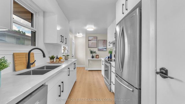 Photo of Listing #X13708982