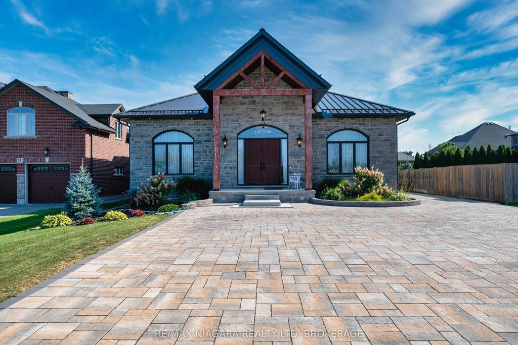 327 Queenston Road, Niagara-on-the-Lake