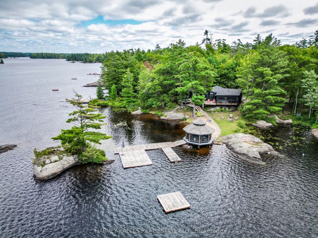 1069 White Eagle Road, Gravenhurst