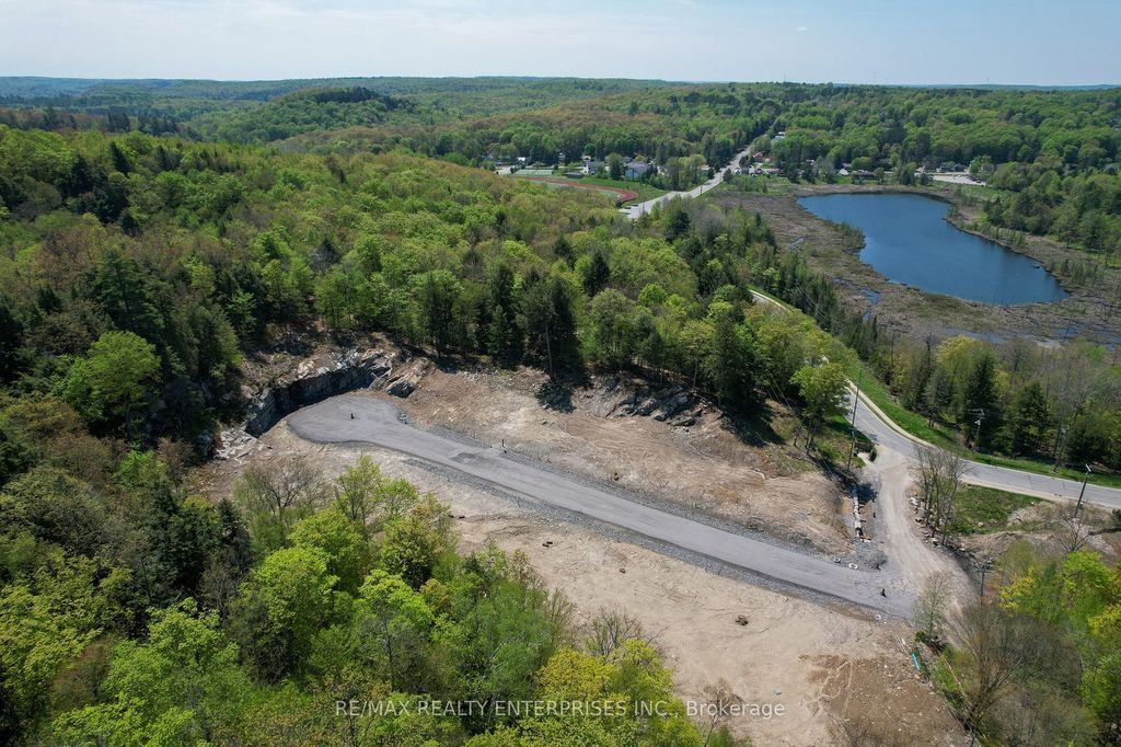 120 Townline Road E, Huntsville