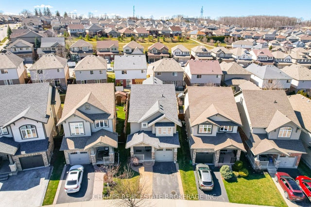 542 Isaiah Crescent, Kitchener