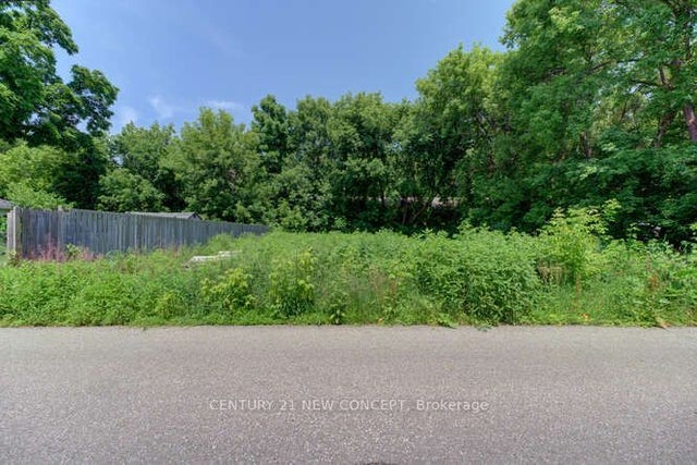 38 Brock Lane, Brantford