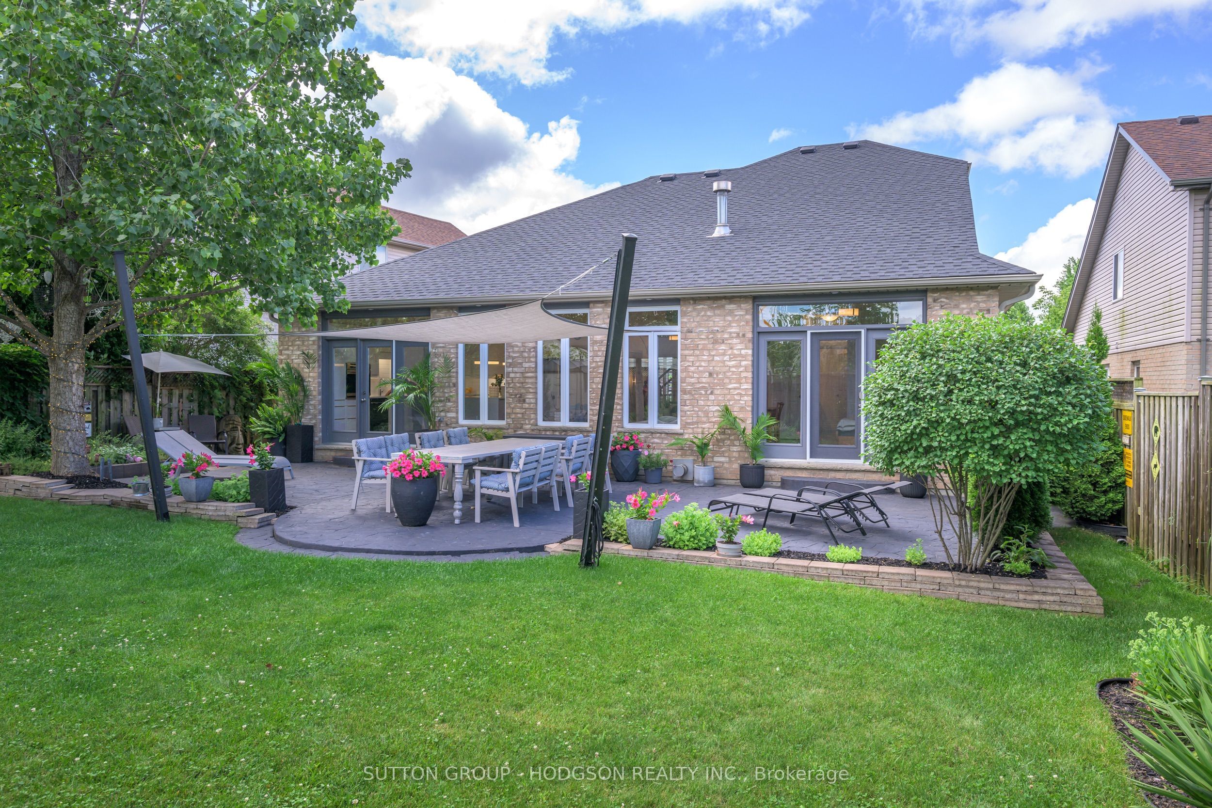 1069 Manchester Road Home for Sale London Ontario Real Estate