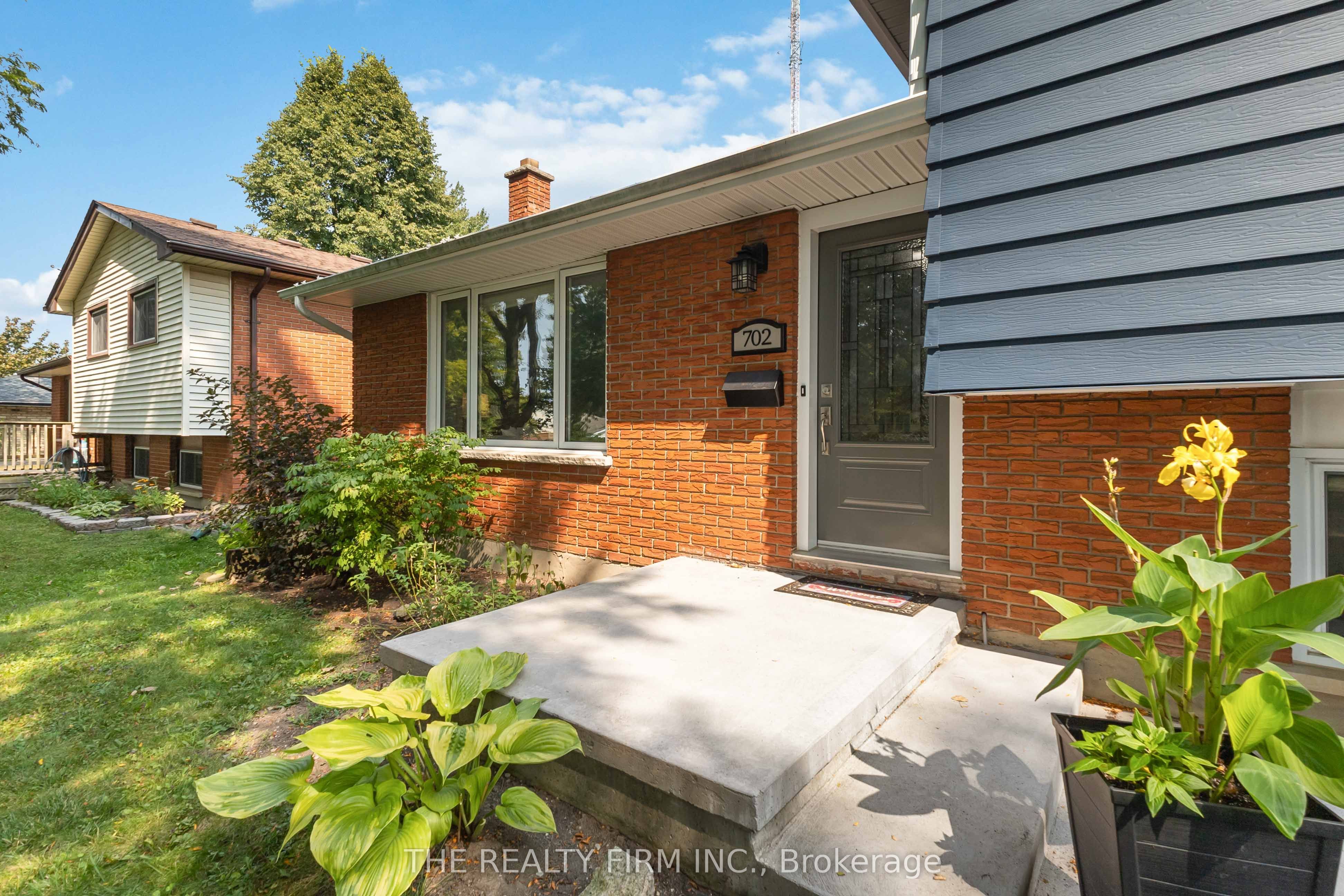 702 Galloway Crescent Home for Sale London Ontario Real Estate