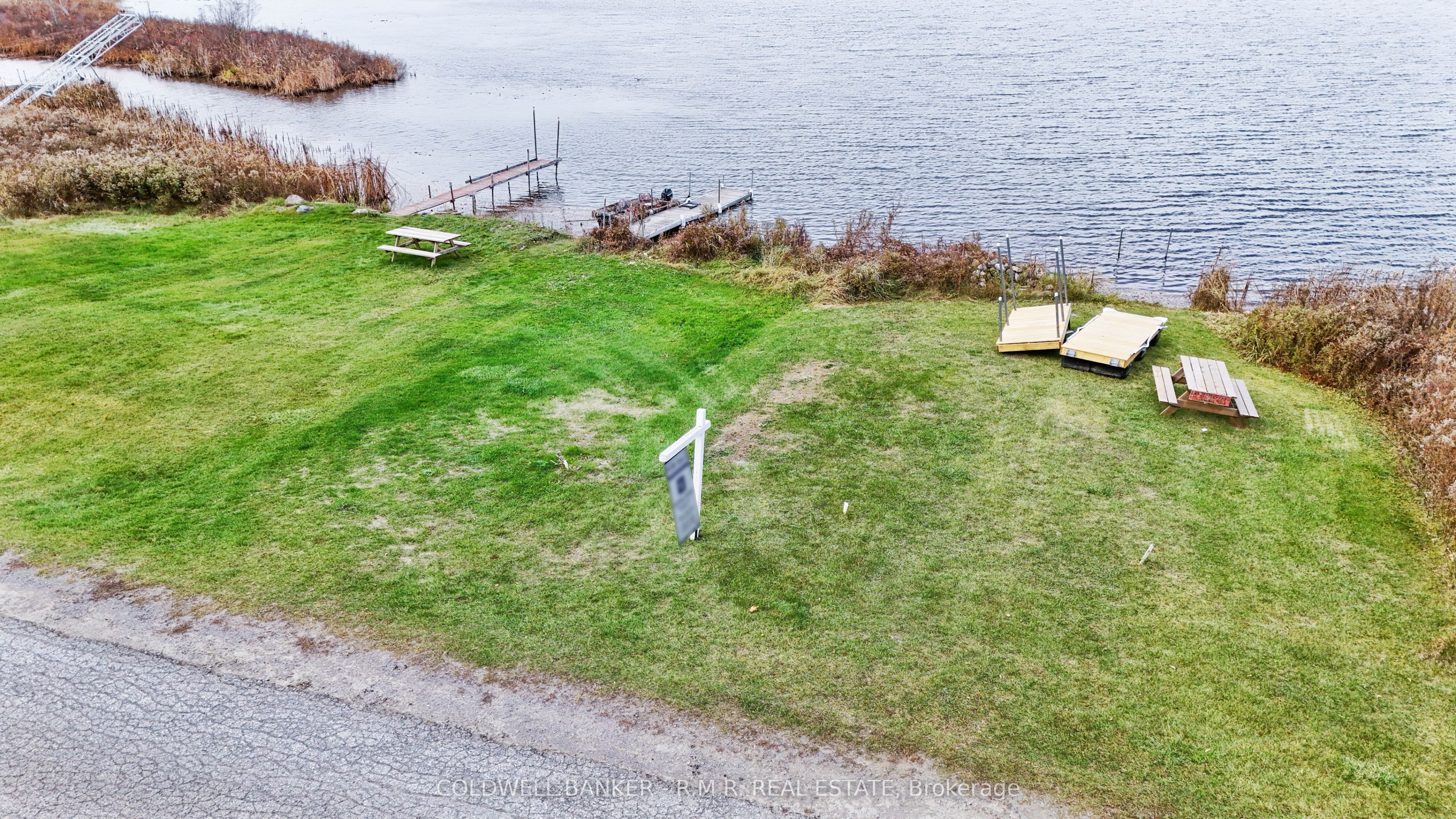 407 Sunset Cres&115 Grandview Drive Home for Sale London Ontario