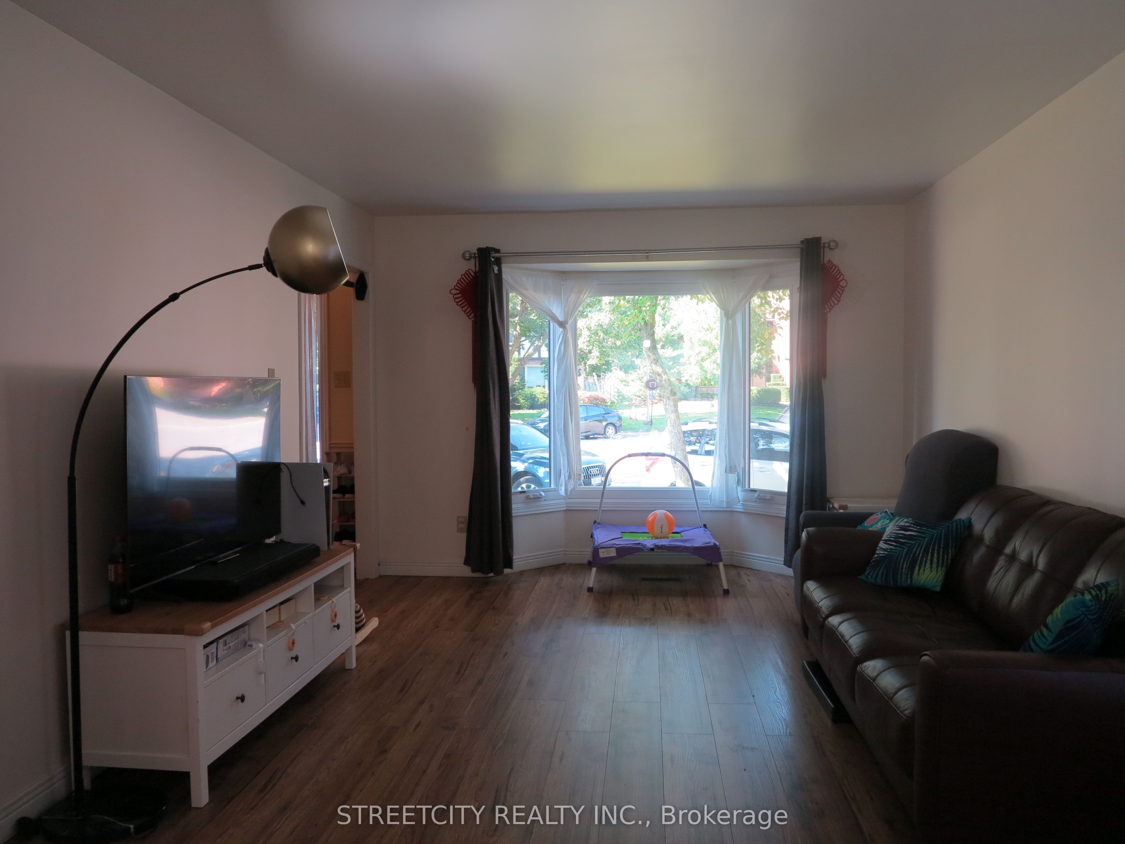 1789 Phillbrook Court Home for Sale London Ontario Real Estate