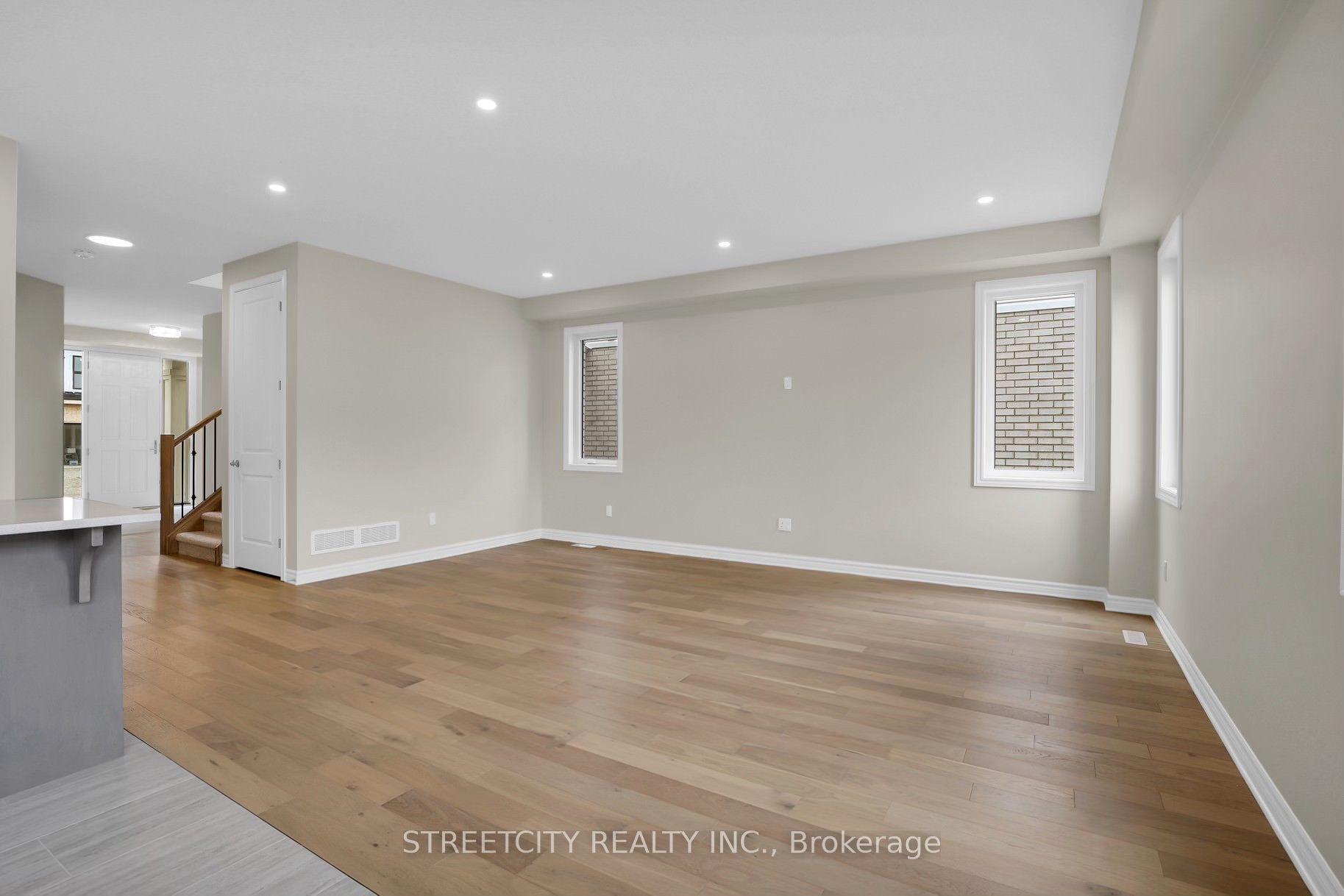 9 Welch Court E Home for Sale London Ontario Real Estate