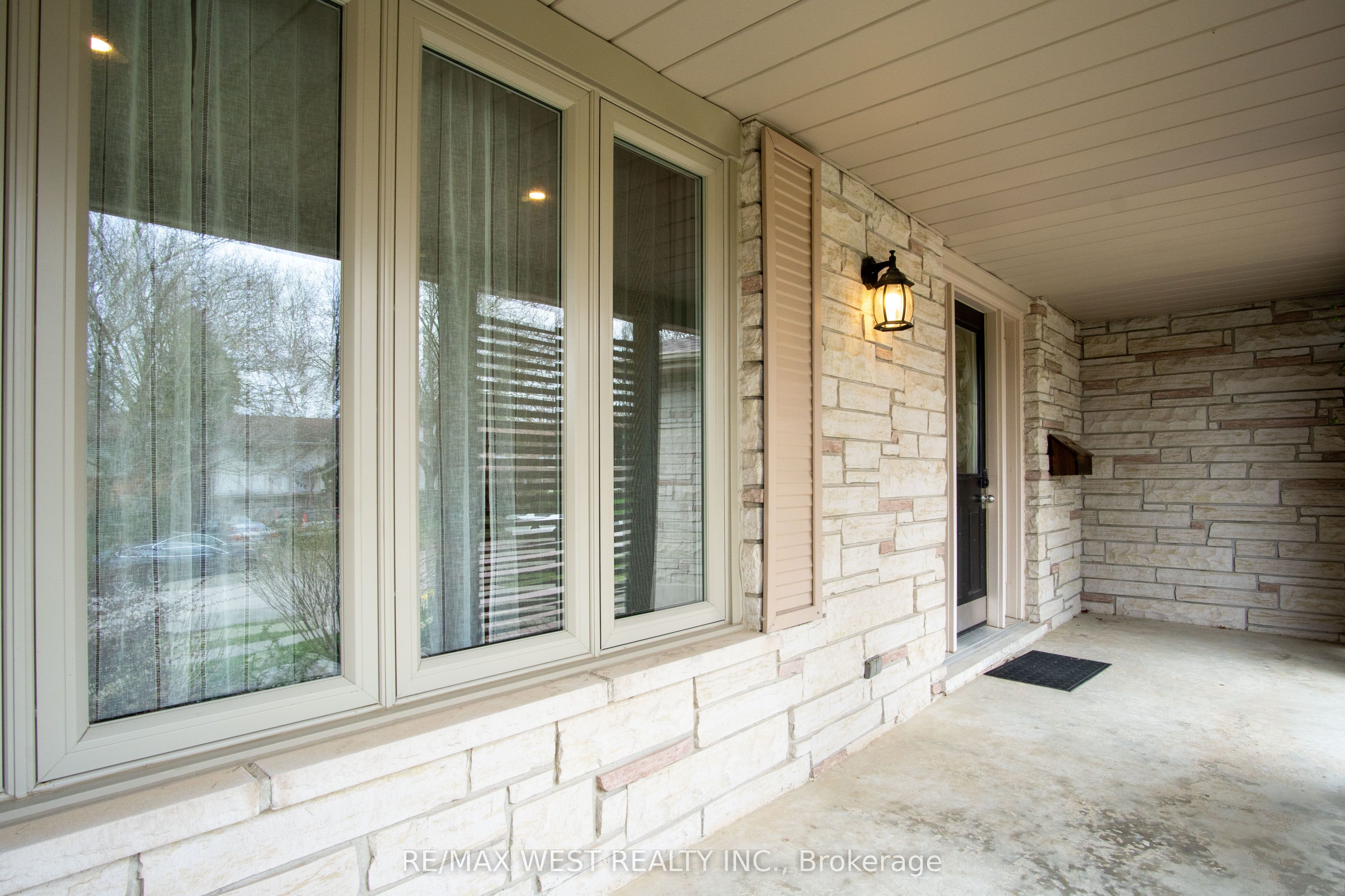 350 Thorncrest Drive Home for Sale London Ontario Real Estate