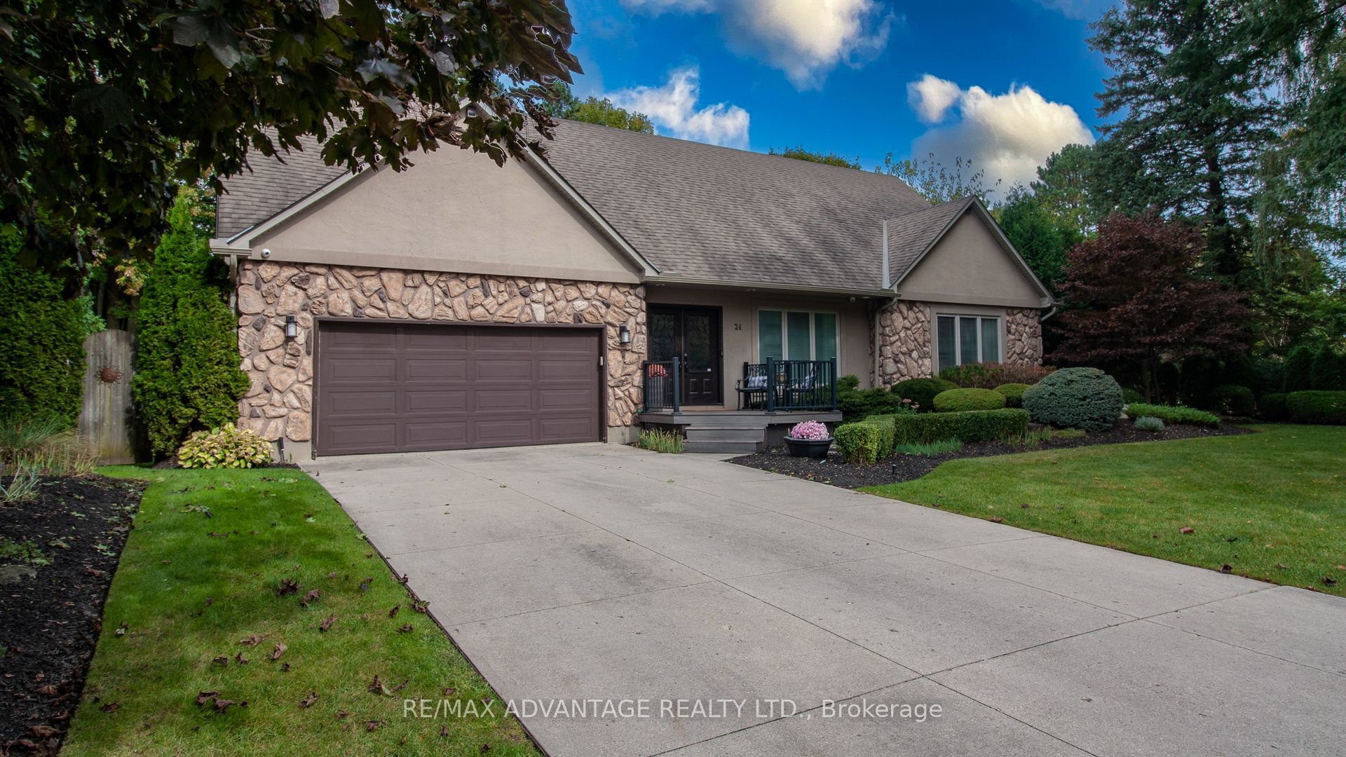 24 Berkley Crescent Home for Sale London Ontario Real Estate