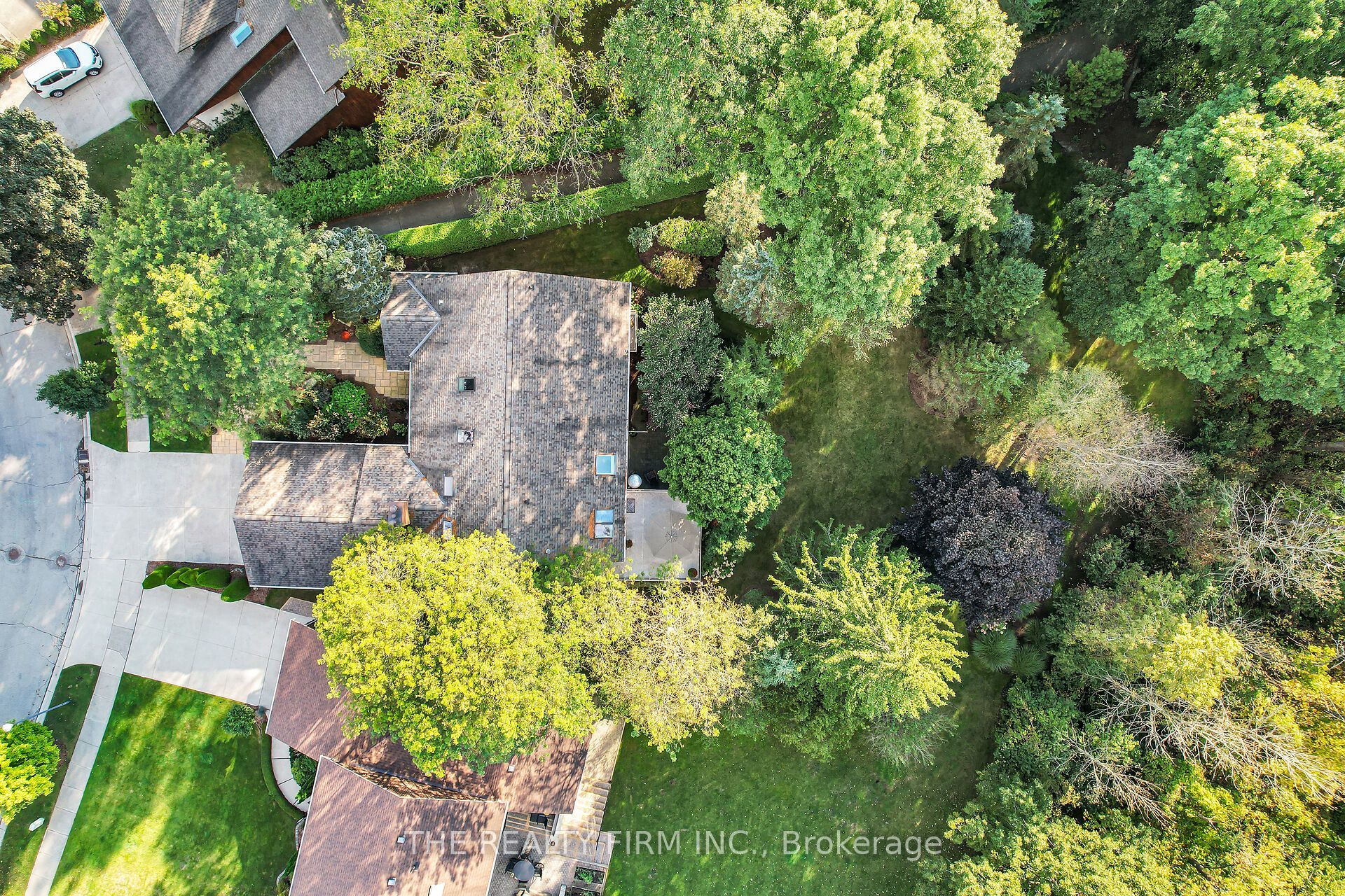 16 Sprucedale Court Home for Sale London Ontario Real Estate