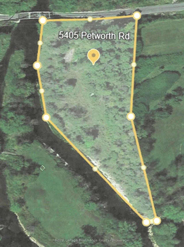 5405 Petworth Road, Frontenac