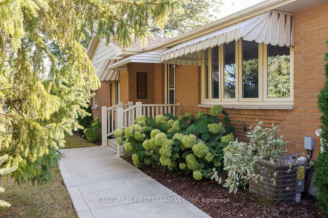 10873 Gold Creek Drive Home for Sale London Ontario Real Estate