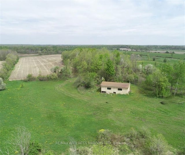 3258 Auld Mcmillan Road, North Glengarry