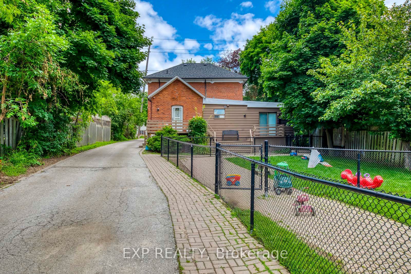 354 Queen St S Home for Sale London Ontario Real Estate