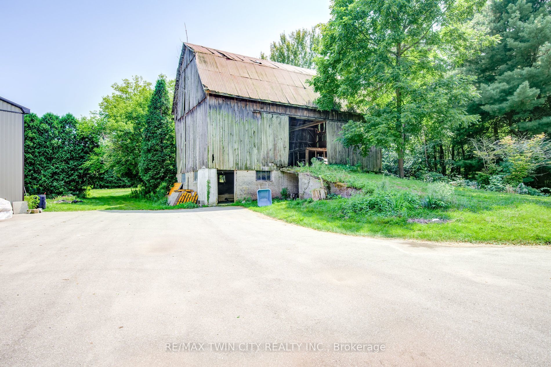 1422 Highway 24 E Home for Sale London Ontario Real Estate