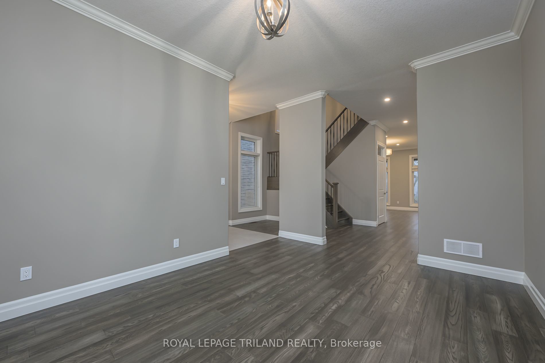 2452 Red Thorne Ave Home for Sale London Ontario Real Estate