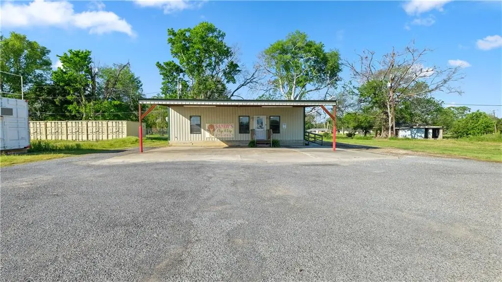 S 2402 Macarthur Dr , Alexandria