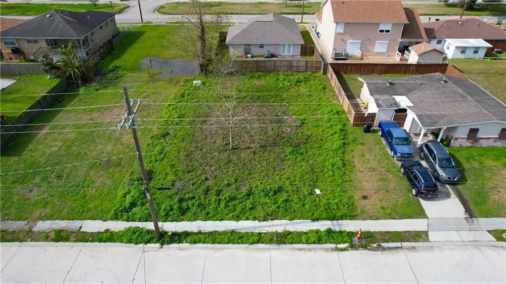 Photo of Listing #2482504