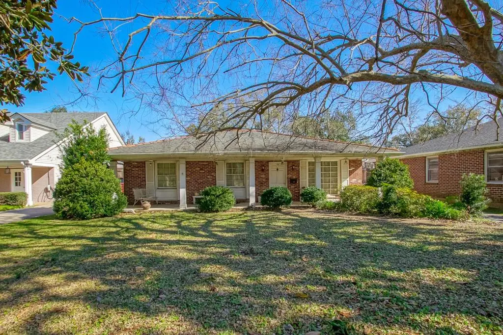 Photo of Listing #2484652