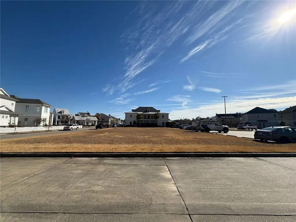 Photo of Listing #2485082