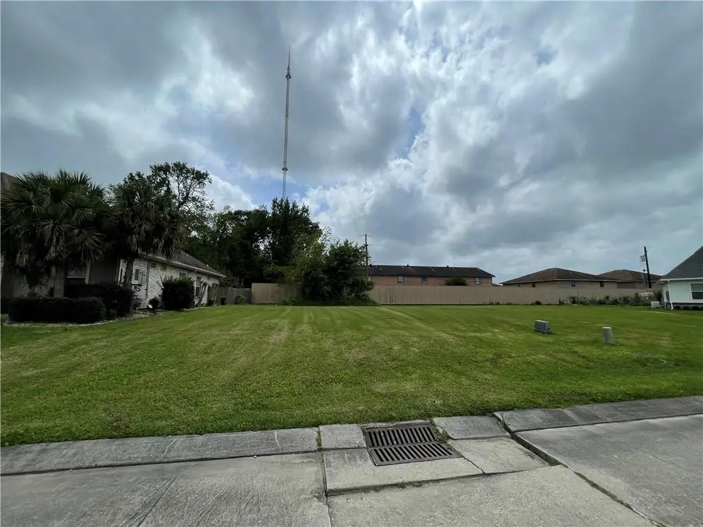 Photo of Listing #2494790