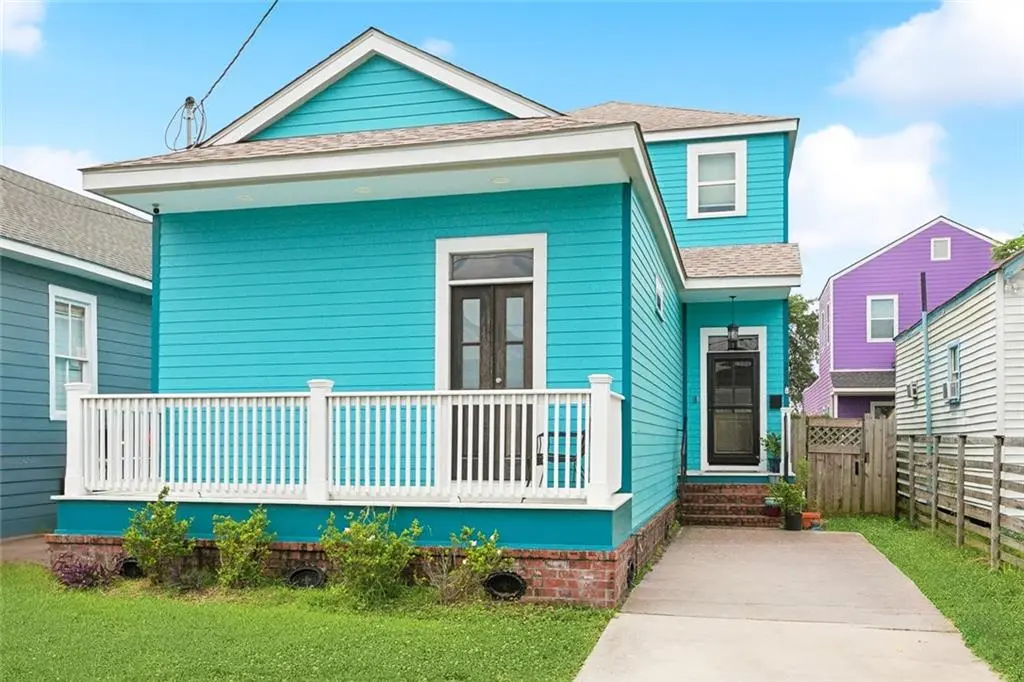 Photo of Listing #2498531