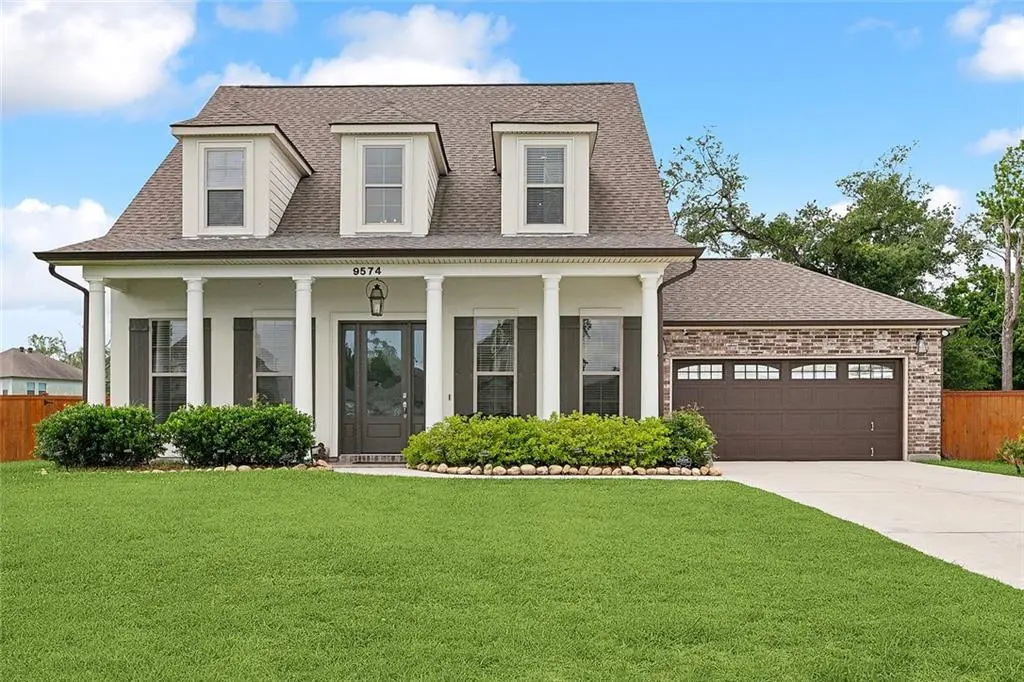 Photo of Listing #2502566