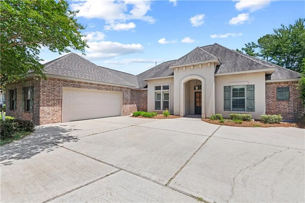 Photo of Listing #2510186