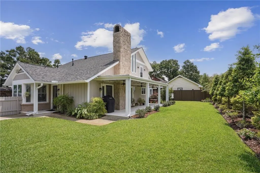 Photo of Listing #2515810