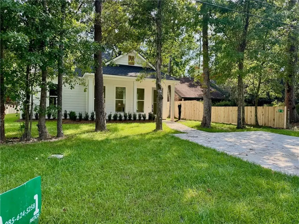 Photo of Listing #2520556