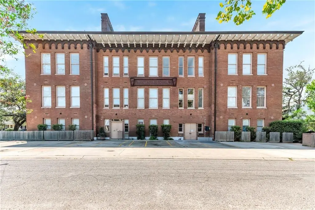 Photo of Listing #2521872