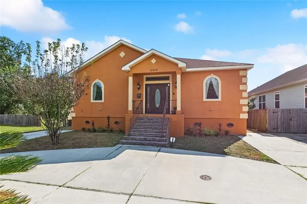 Photo of Listing #2522013