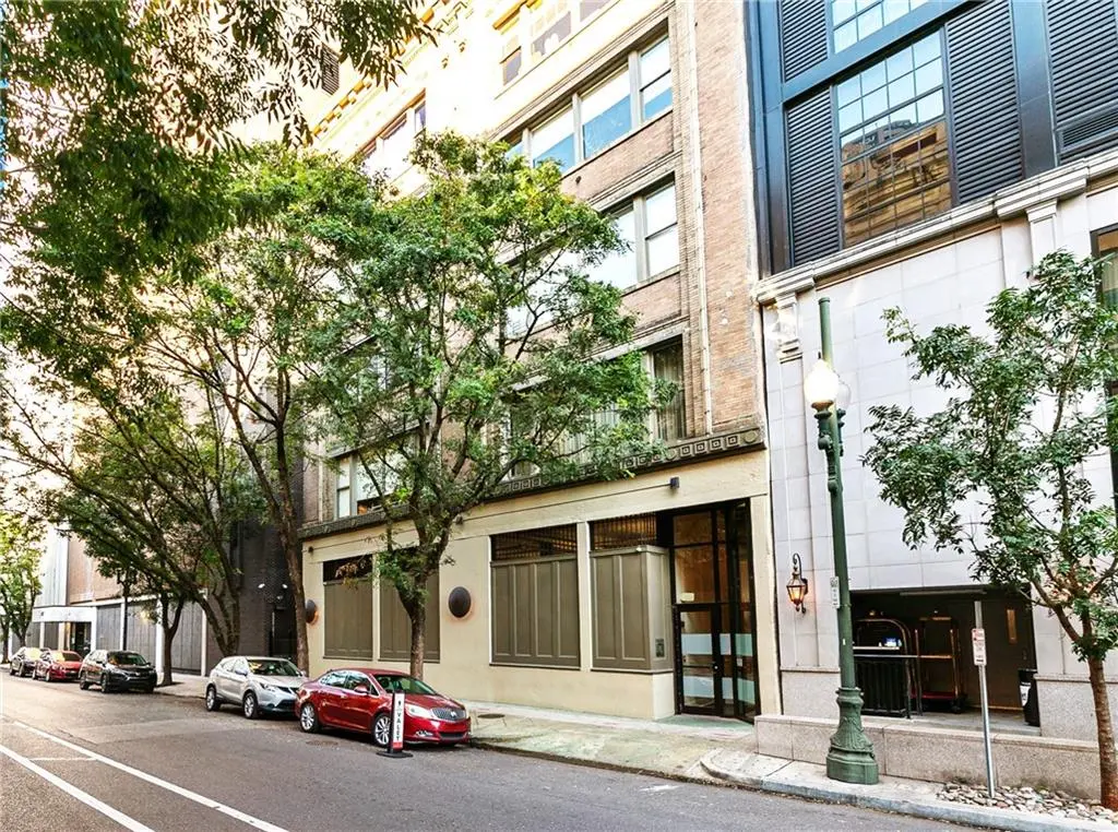 Photo of Listing #2521538