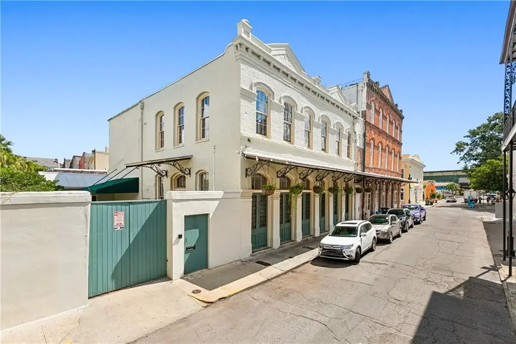 Photo of Listing #2525161