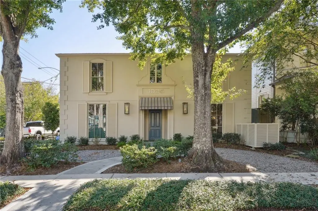 Photo of Listing #2526056