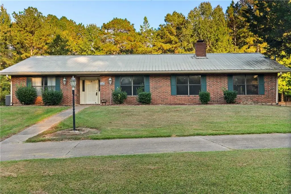 119 E Happy Acres Dr , Pineville