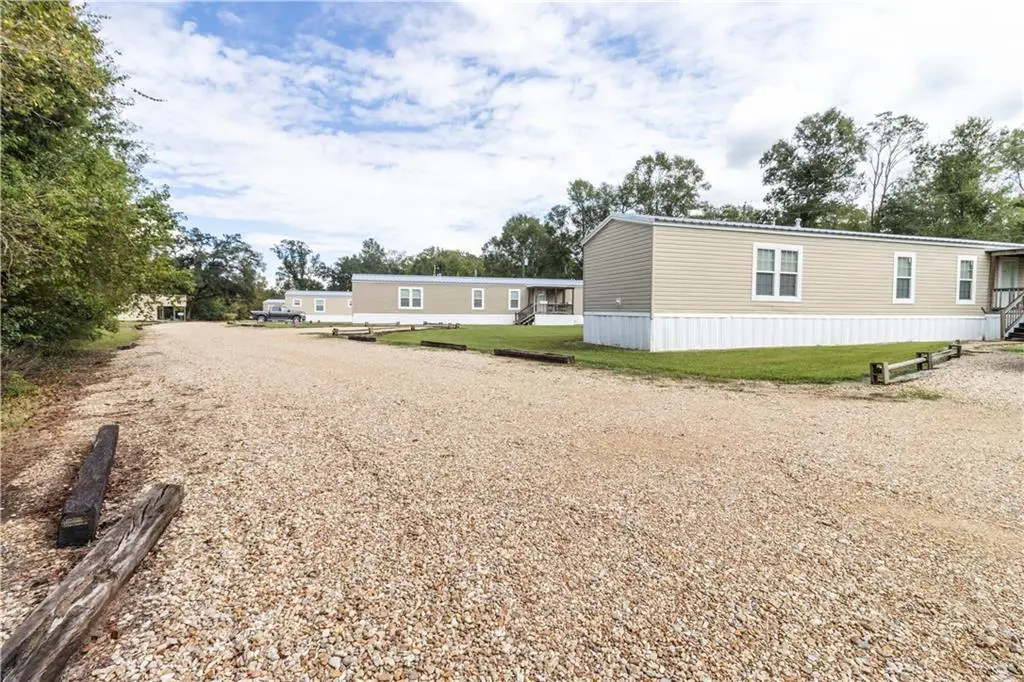 24396 La Highway 16 Highway, Denham Springs