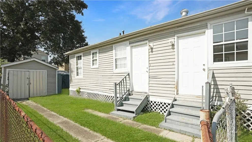 Photo of Listing #2527840