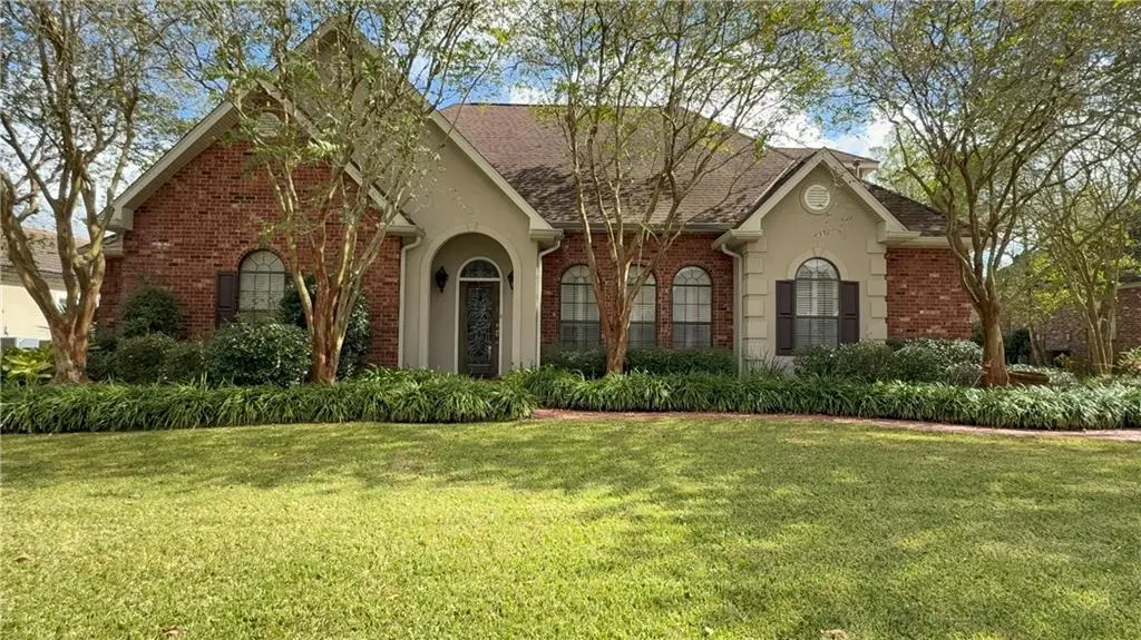 Photo of Listing #2530111