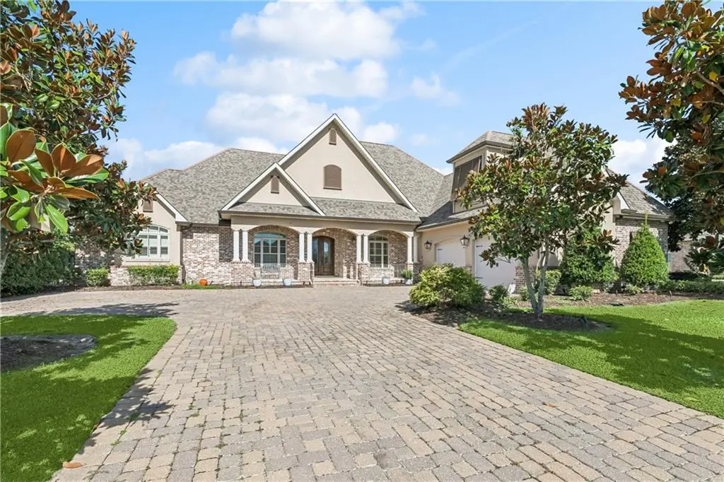 Photo of Listing #2530768