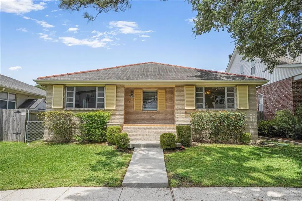 Photo of Listing #2530866