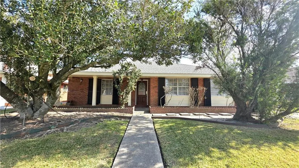 Photo of Listing #2531105