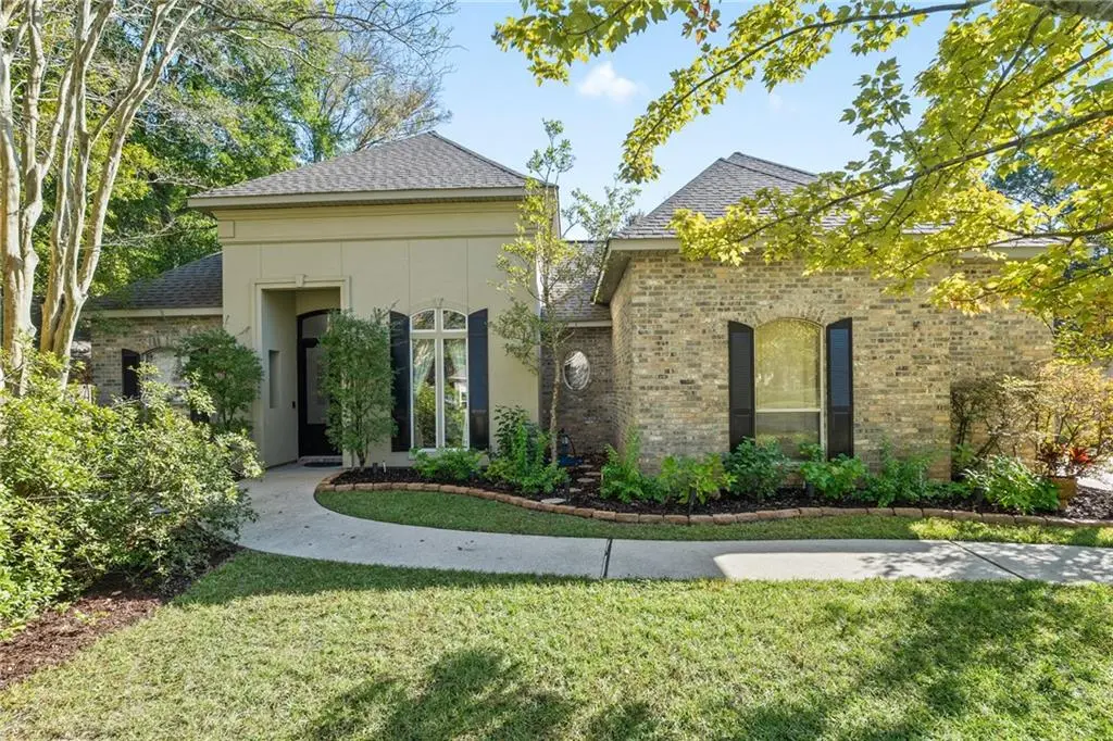 Photo of Listing #2530159