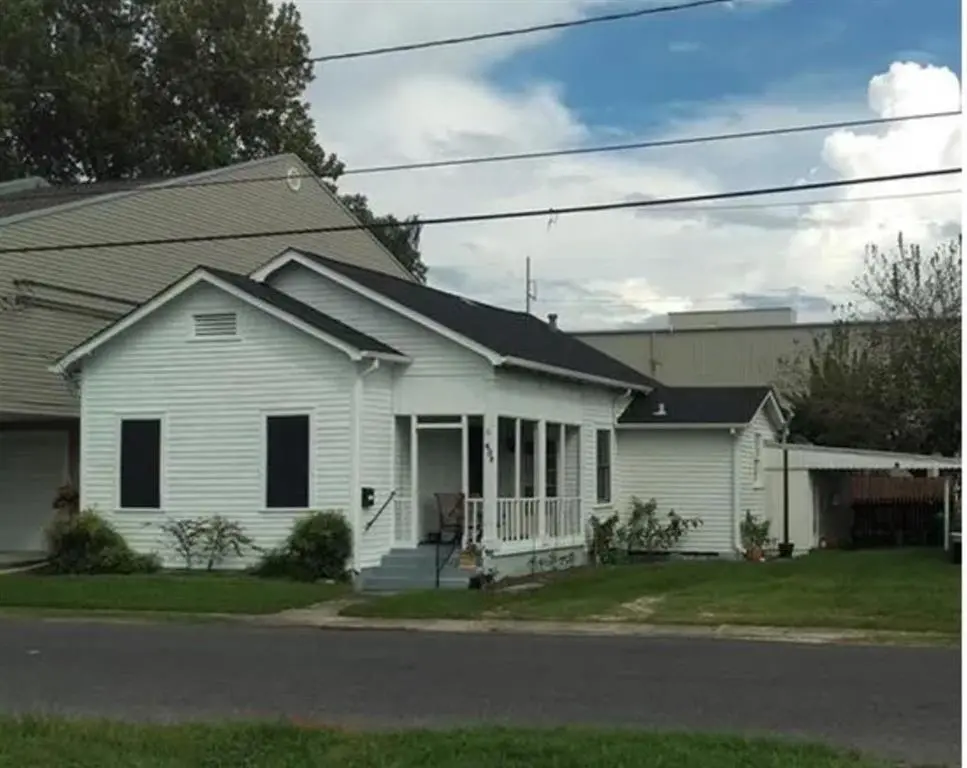 Photo of Listing #2530855