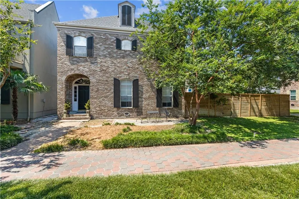 Photo of Listing #2531446