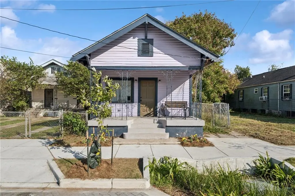 Photo of Listing #2533105