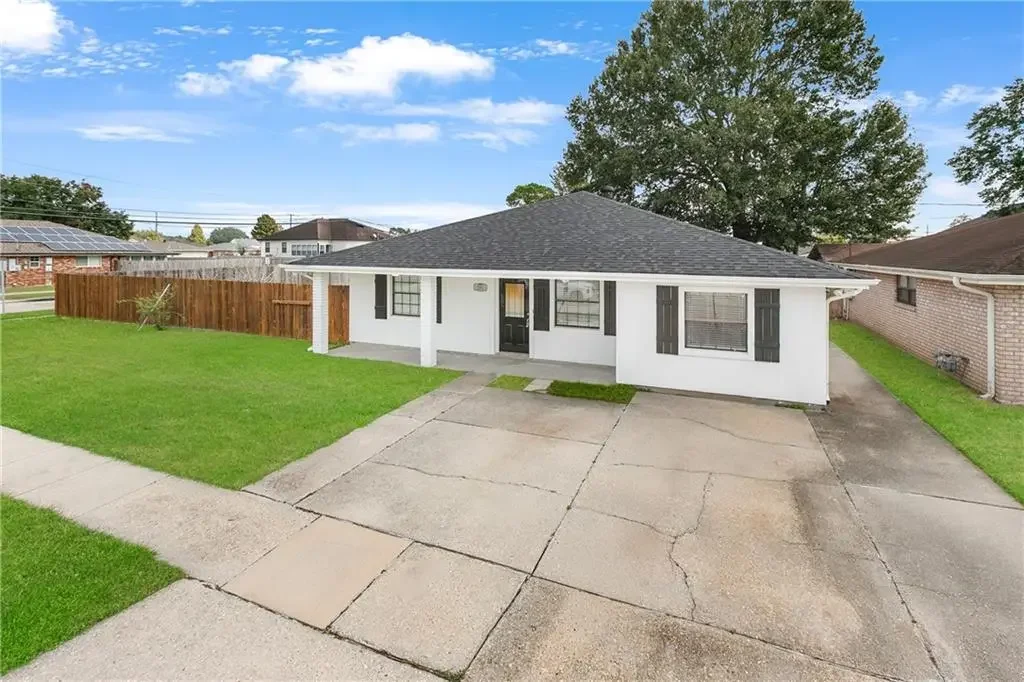 Photo of Listing #2534170