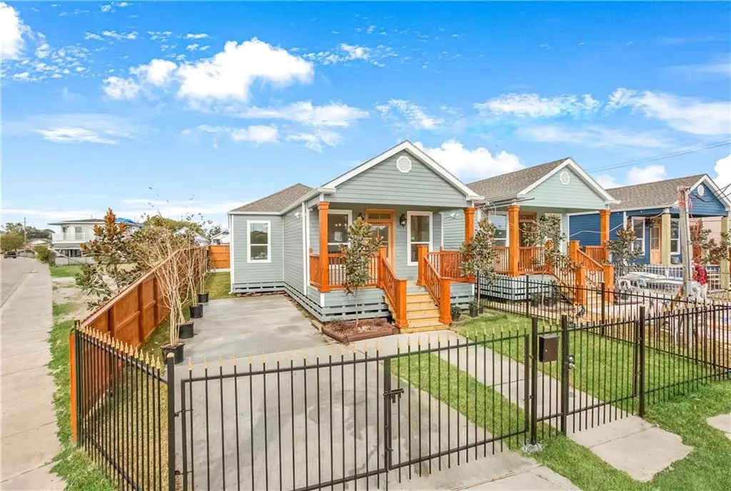 Photo of Listing #2535477