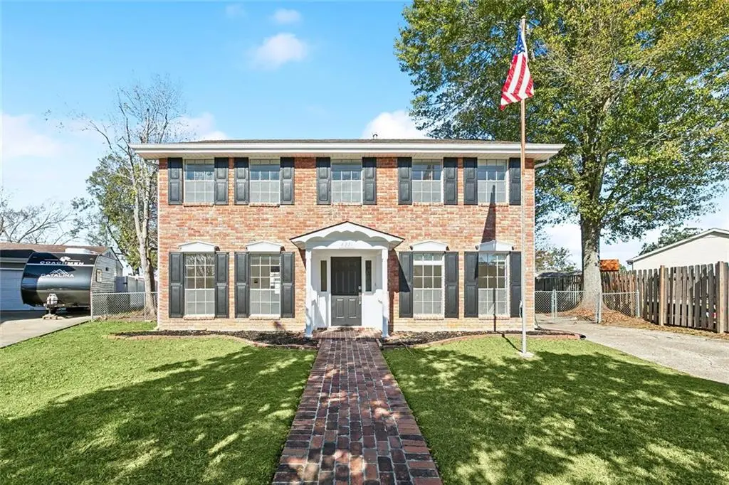 Photo of Listing #2536030