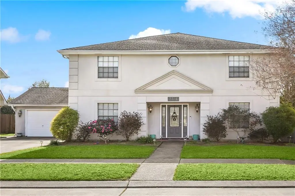 Photo of Listing #2536533